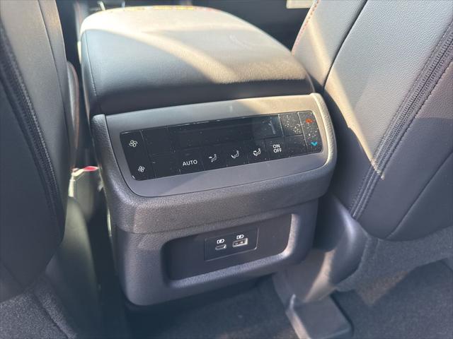 new 2025 Nissan Pathfinder car, priced at $44,073