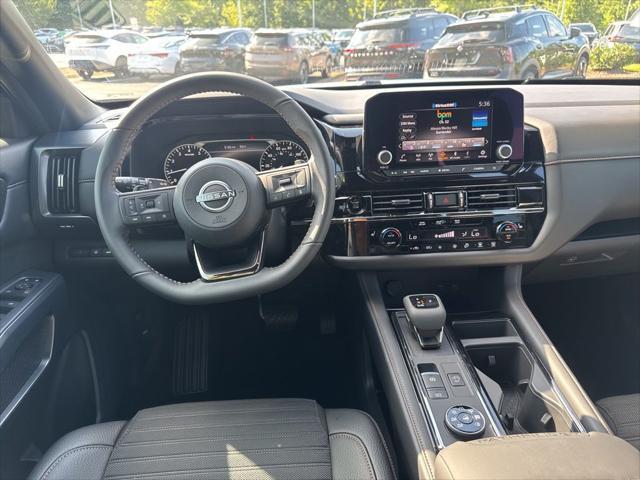 new 2025 Nissan Pathfinder car, priced at $44,073