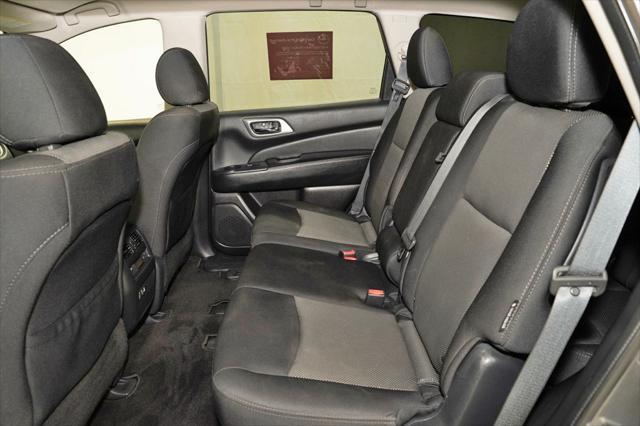 used 2020 Nissan Pathfinder car, priced at $17,682