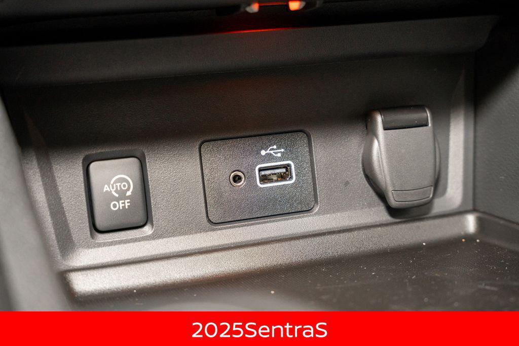 new 2025 Nissan Sentra car, priced at $22,422