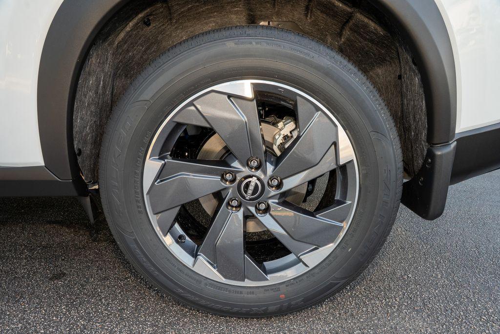 new 2026 Nissan Rogue car, priced at $33,150