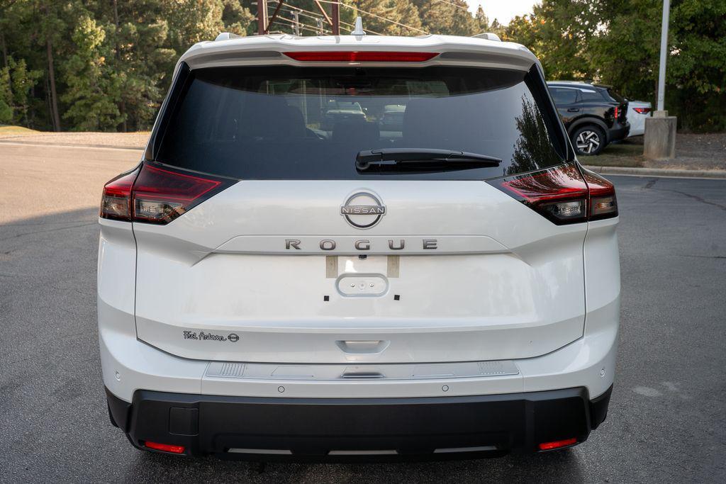 new 2026 Nissan Rogue car, priced at $33,150