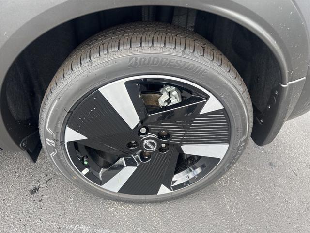 new 2025 Nissan Kicks car, priced at $27,855