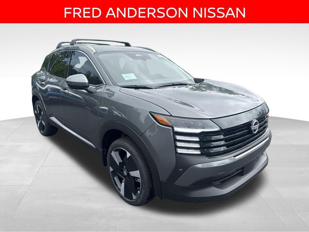 new 2025 Nissan Kicks car, priced at $25,655