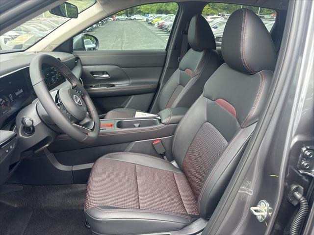 new 2025 Nissan Kicks car, priced at $27,855