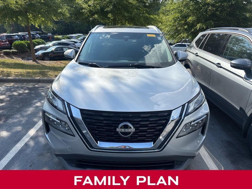 used 2023 Nissan Rogue car, priced at $25,386
