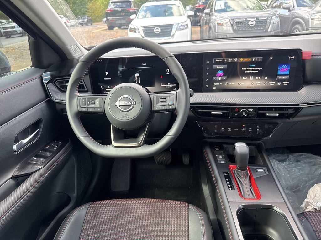 new 2025 Nissan Kicks car, priced at $23,532