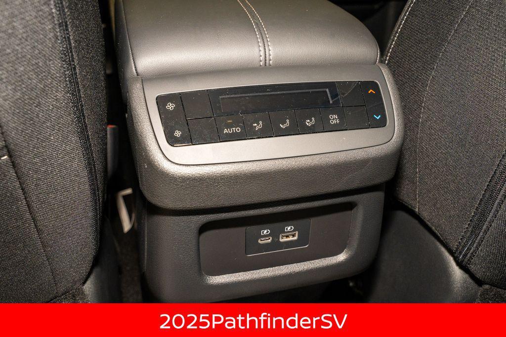 new 2025 Nissan Pathfinder car, priced at $36,562