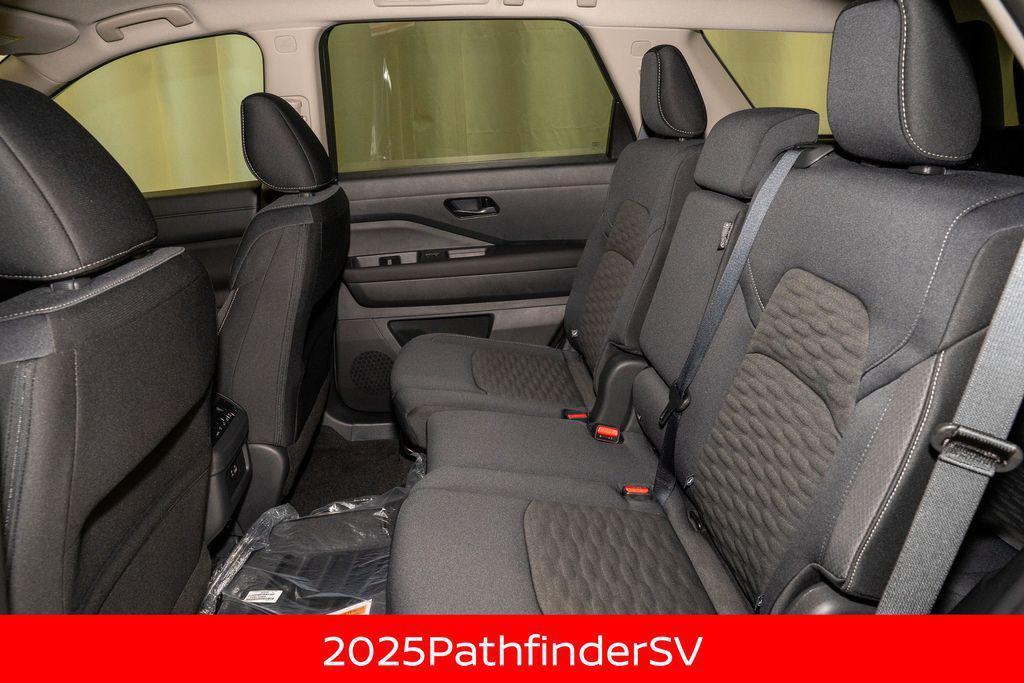 new 2025 Nissan Pathfinder car, priced at $36,562