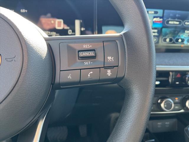 new 2025 Nissan Kicks car, priced at $28,080