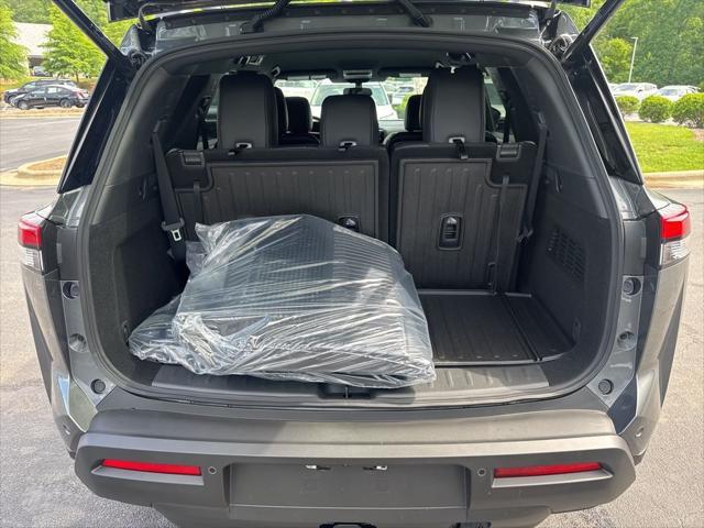 new 2025 Nissan Pathfinder car, priced at $43,888