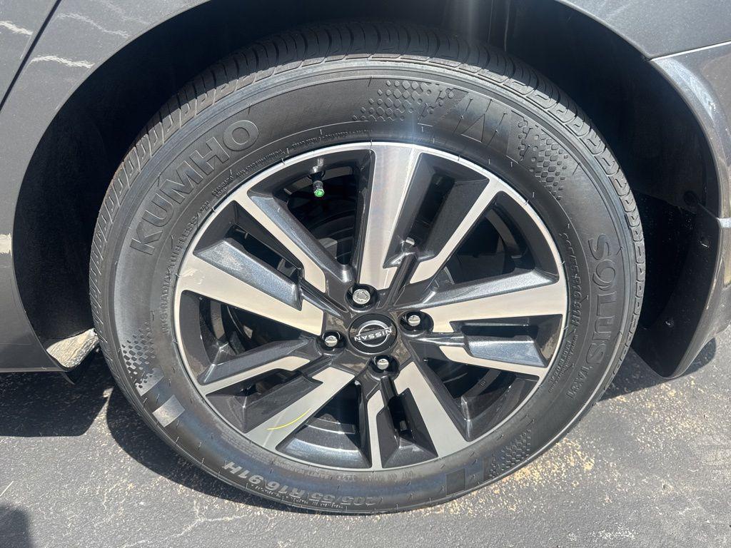 new 2025 Nissan Versa car, priced at $20,338