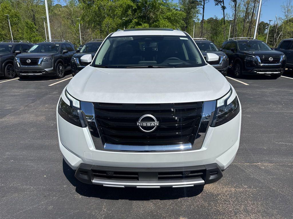 new 2025 Nissan Pathfinder car, priced at $50,965