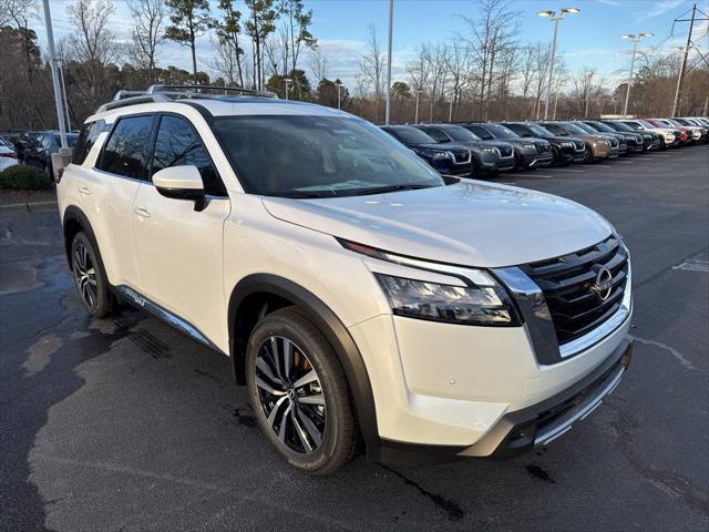 new 2025 Nissan Pathfinder car, priced at $48,286