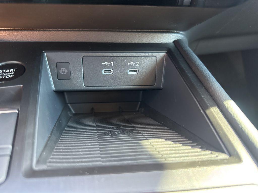 new 2025 Nissan Kicks car, priced at $28,438
