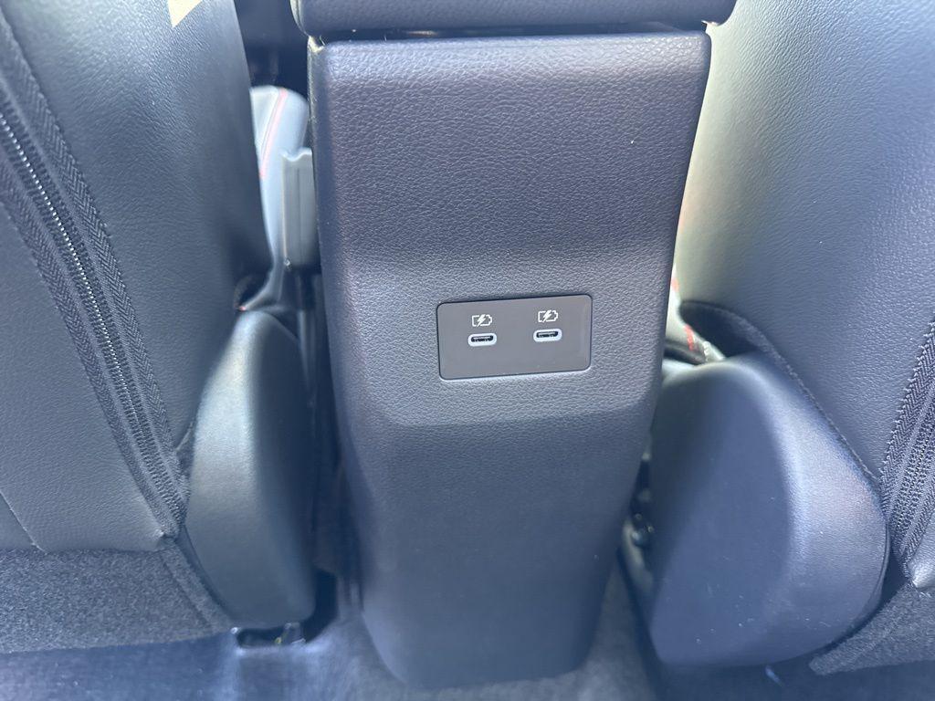 new 2025 Nissan Kicks car, priced at $28,438