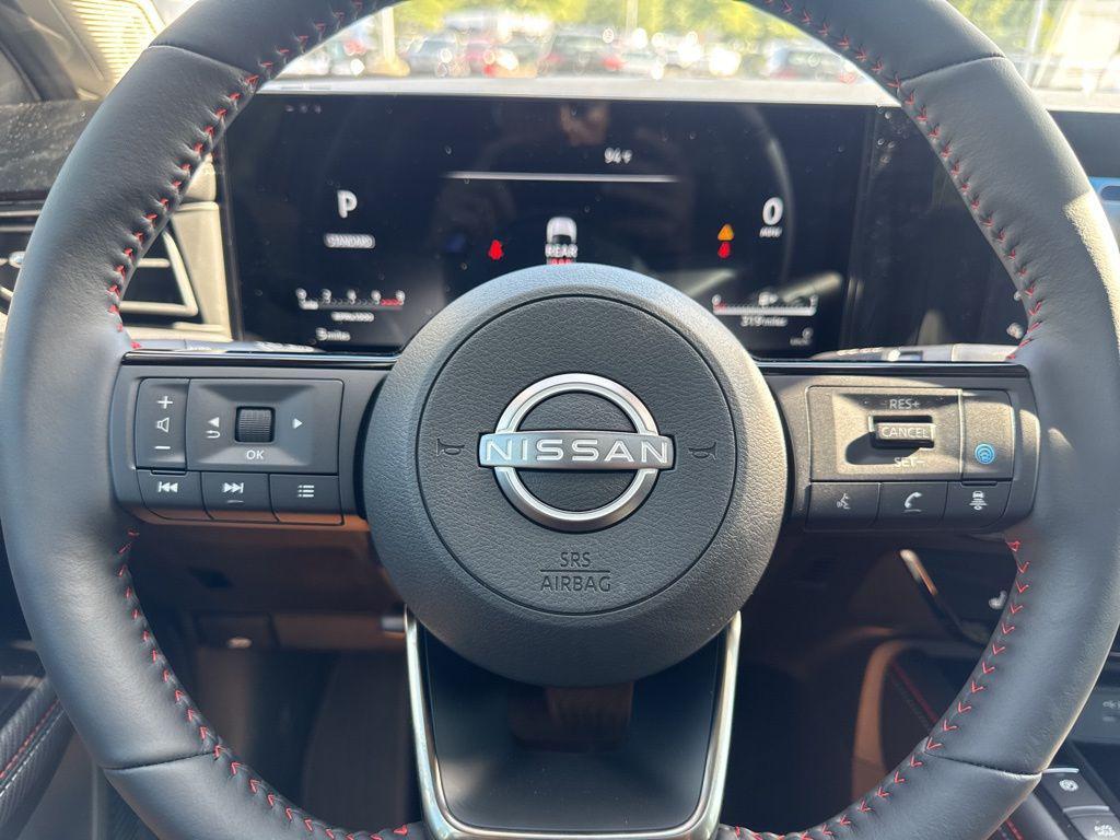 new 2025 Nissan Kicks car, priced at $28,438