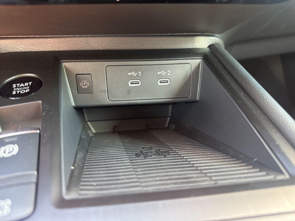 new 2025 Nissan Kicks car, priced at $23,567