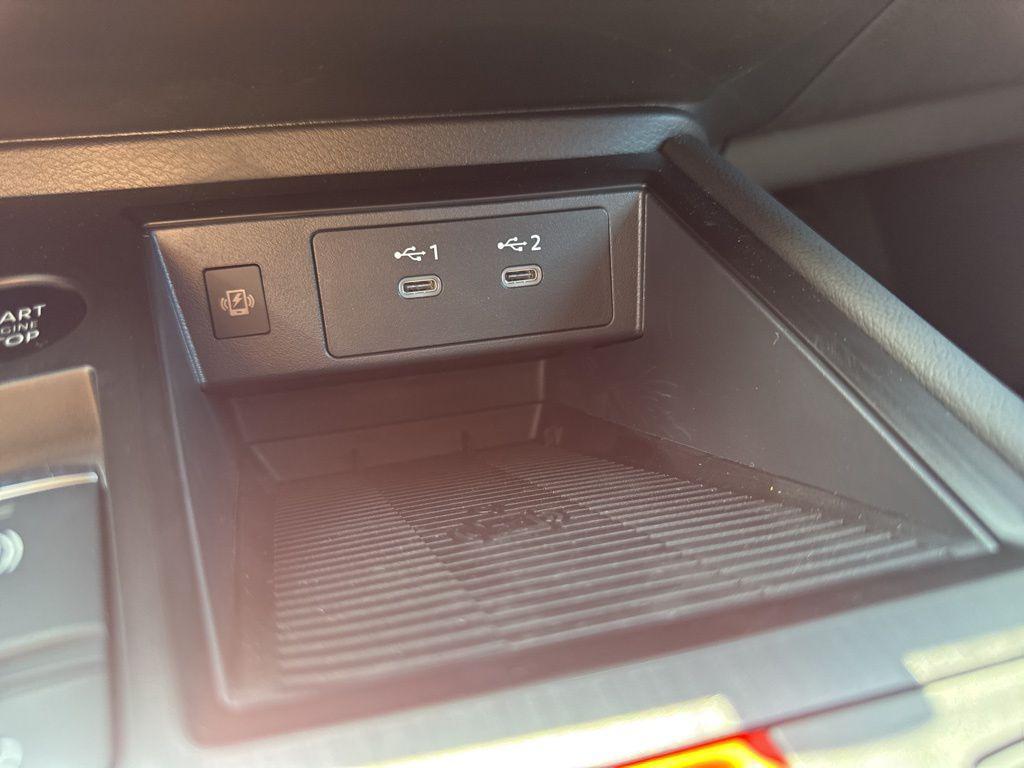 new 2025 Nissan Kicks car, priced at $26,037