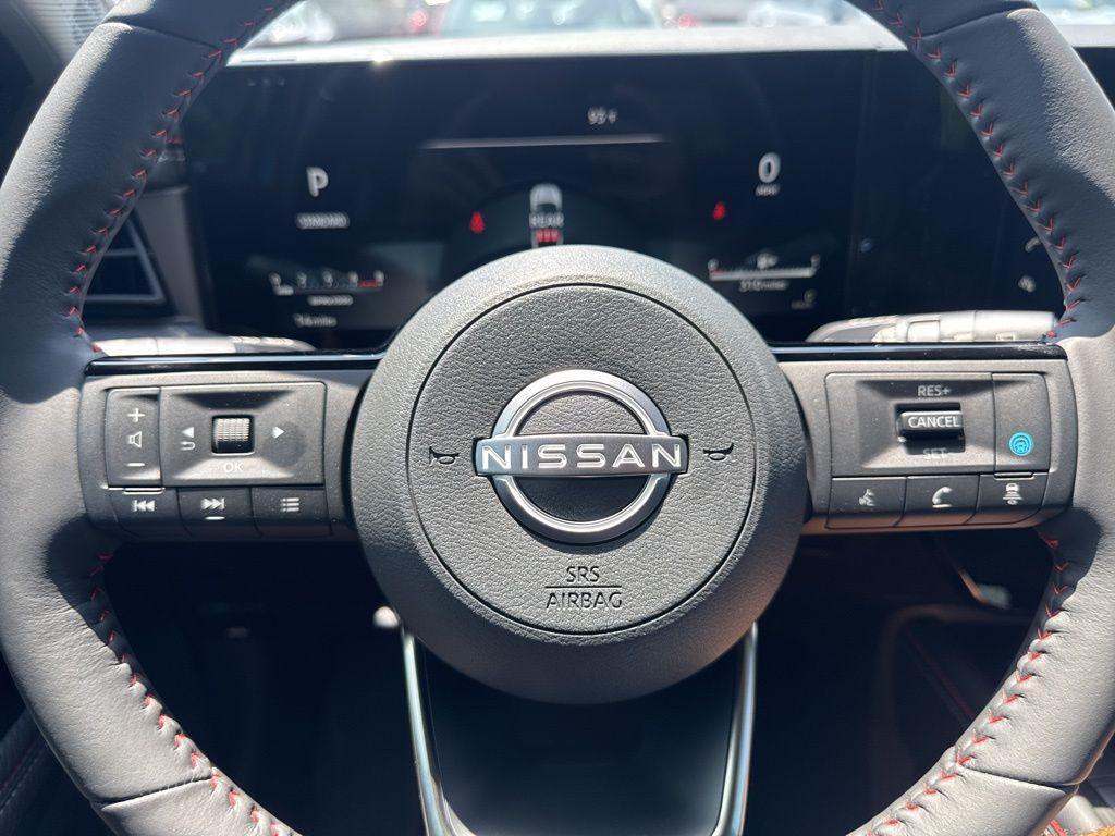 new 2025 Nissan Kicks car, priced at $26,037