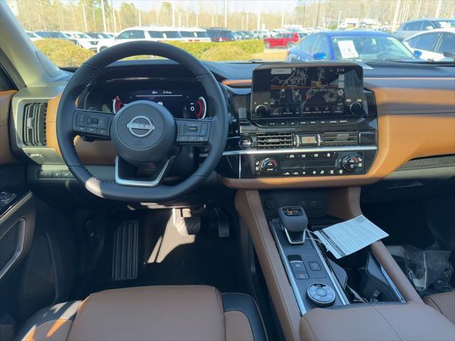 new 2025 Nissan Pathfinder car, priced at $50,423