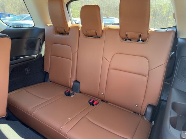 new 2025 Nissan Pathfinder car, priced at $50,423