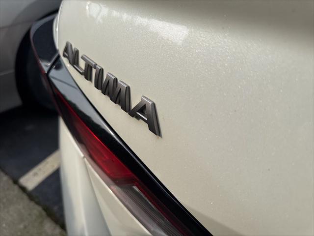 used 2023 Nissan Altima car, priced at $24,654