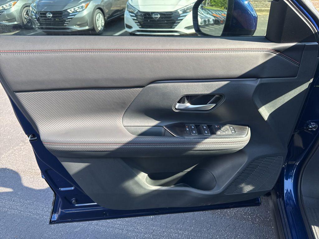 new 2025 Nissan Kicks car, priced at $24,160