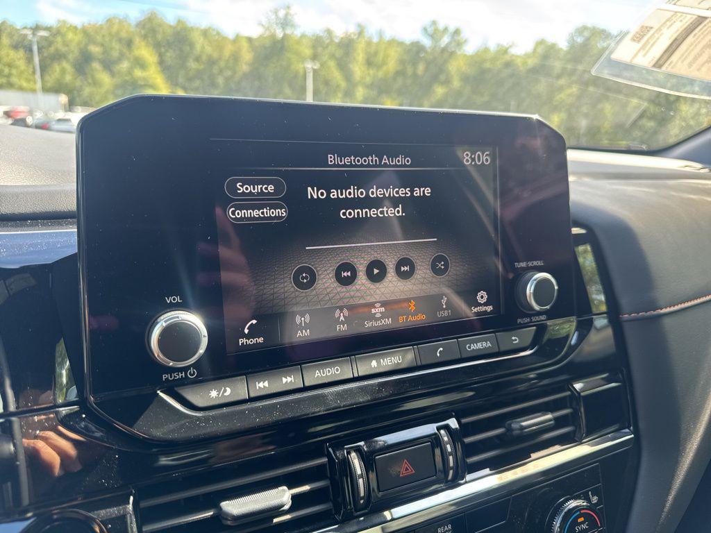 new 2025 Nissan Pathfinder car, priced at $39,178