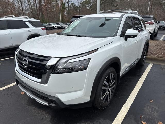 new 2025 Nissan Pathfinder car, priced at $49,187