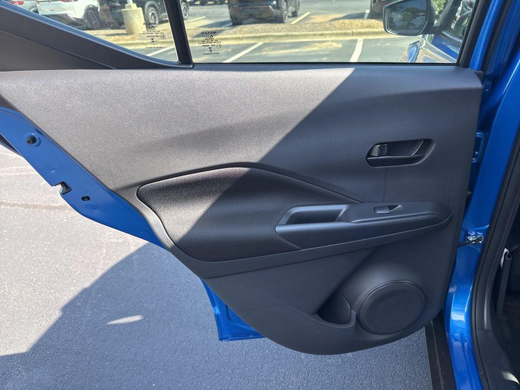new 2025 Nissan Kicks car, priced at $21,603