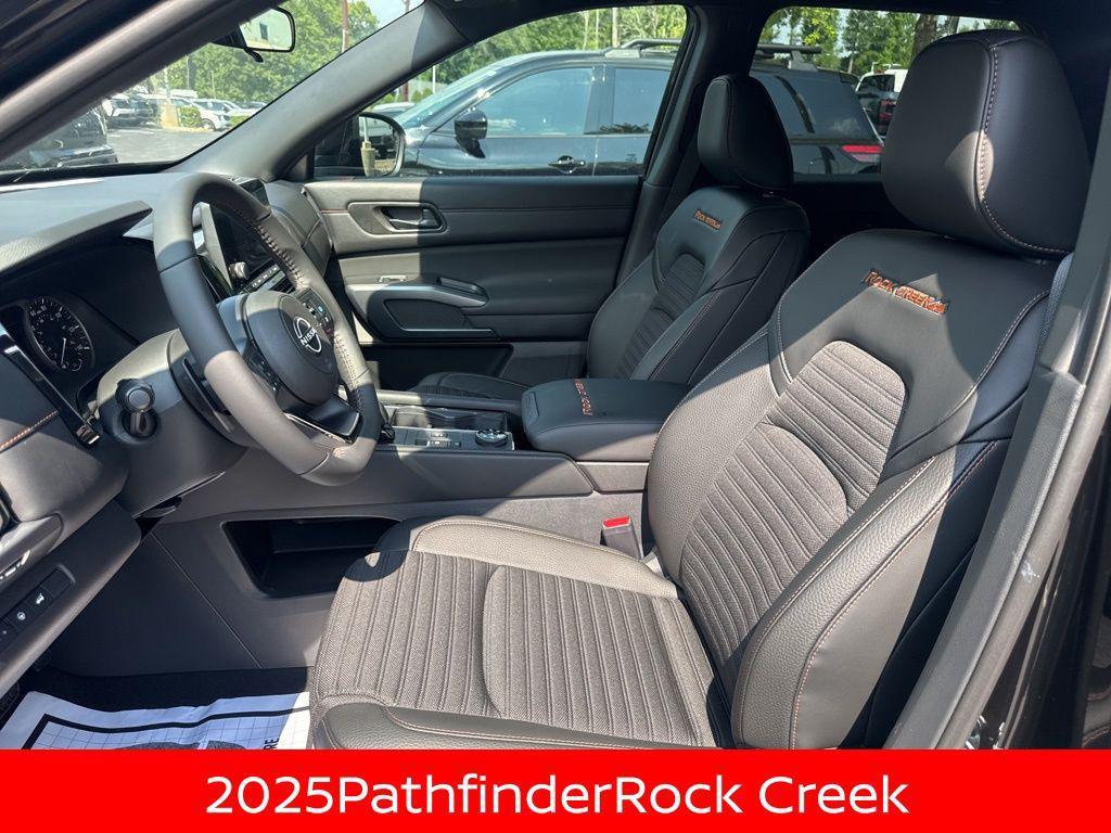 new 2025 Nissan Pathfinder car, priced at $38,967