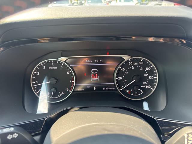 new 2025 Nissan Pathfinder car, priced at $43,967