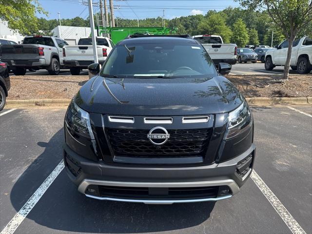 new 2025 Nissan Pathfinder car, priced at $43,967