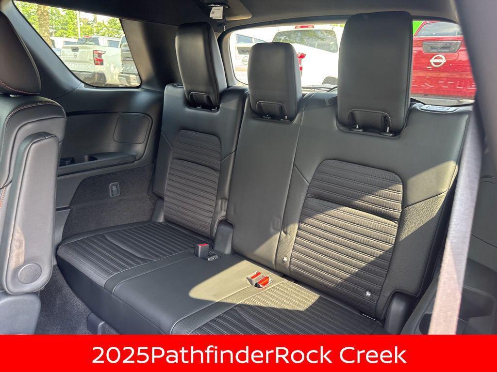 new 2025 Nissan Pathfinder car, priced at $38,967
