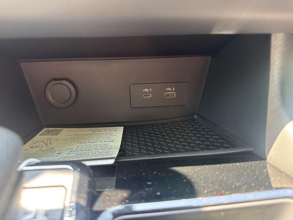 new 2025 Nissan Pathfinder car, priced at $43,967