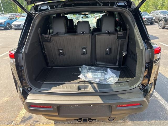 new 2025 Nissan Pathfinder car, priced at $43,967