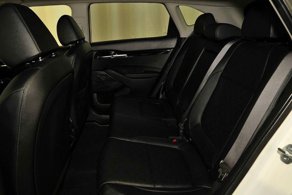 used 2024 Kia Seltos car, priced at $21,178