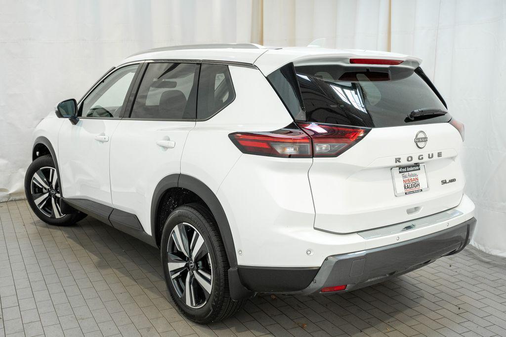 used 2024 Nissan Rogue car, priced at $28,304