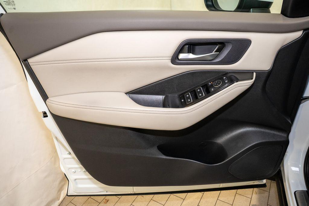 used 2024 Nissan Rogue car, priced at $28,304