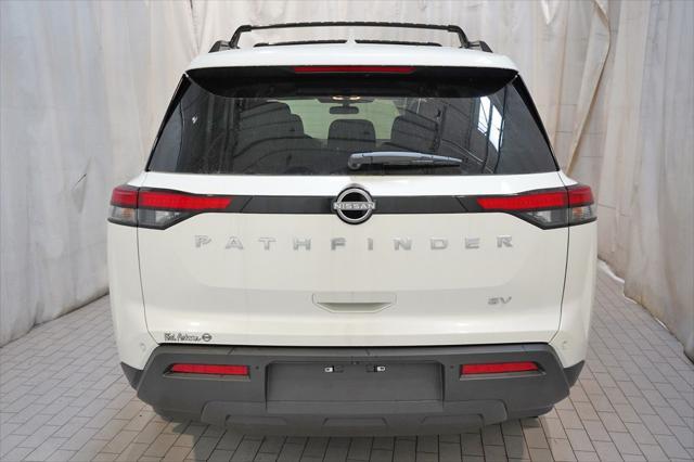 new 2024 Nissan Pathfinder car, priced at $40,254