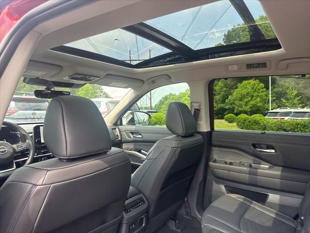 new 2025 Nissan Pathfinder car, priced at $51,265