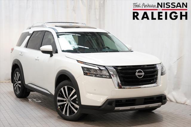 new 2024 Nissan Pathfinder car, priced at $46,261