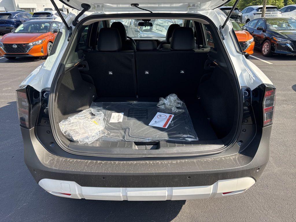 new 2025 Nissan Kicks car, priced at $25,513
