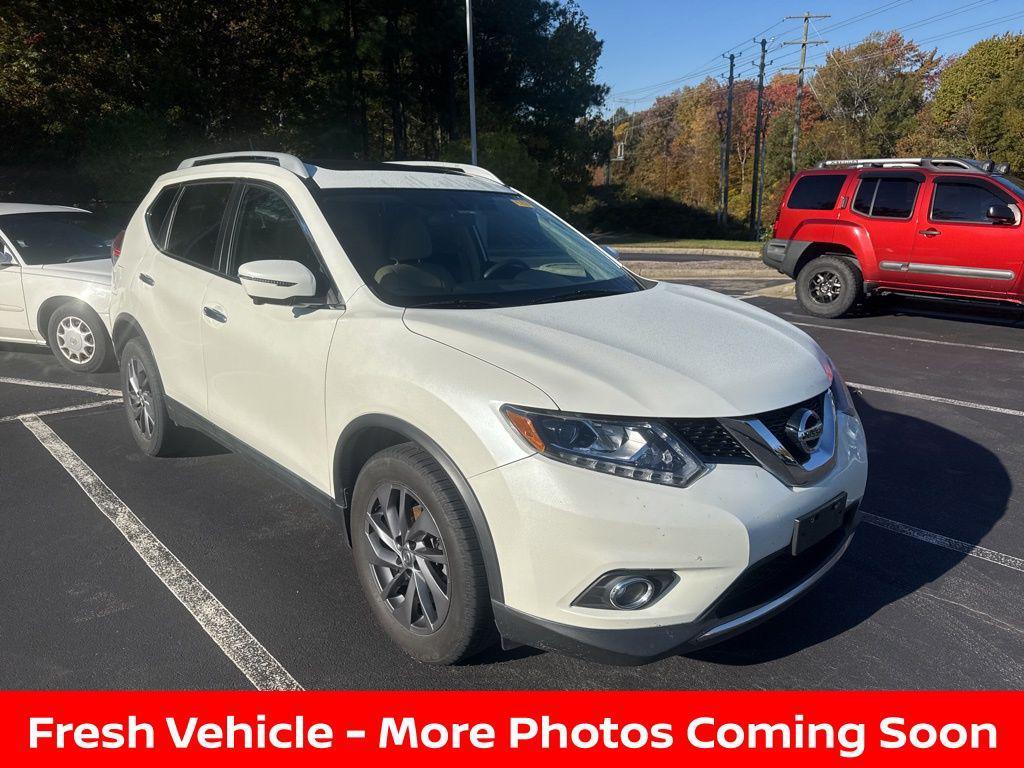 used 2016 Nissan Rogue car, priced at $12,999