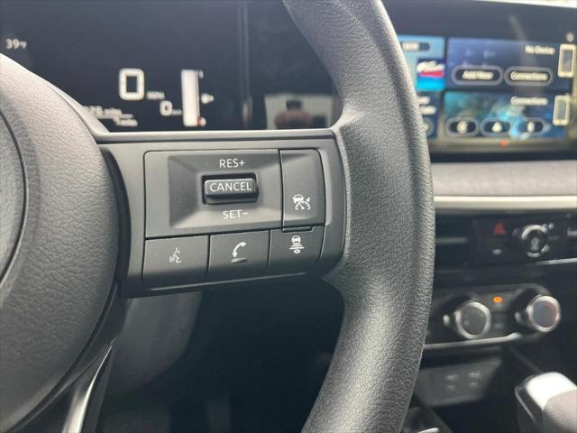 new 2025 Nissan Kicks car, priced at $26,555