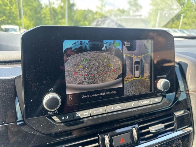new 2025 Nissan Pathfinder car, priced at $43,888