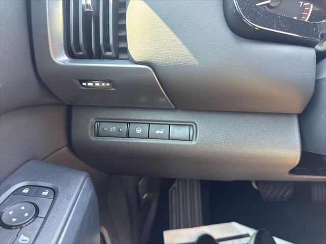 new 2025 Nissan Pathfinder car, priced at $43,888