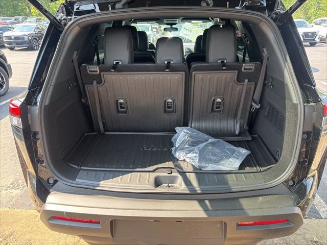 new 2025 Nissan Pathfinder car, priced at $43,888