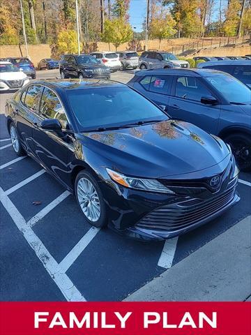 used 2018 Toyota Camry Hybrid car, priced at $20,399